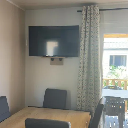 Сasa de vacaciones Mobil-home 3 Ch - 8 Pers